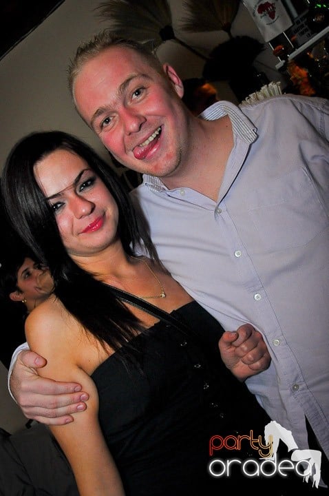 Karaoke revine în Zulu Caffe, Zulu Caffe