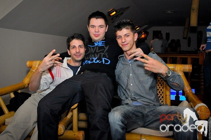 Karaoke revine în Zulu Caffe, Zulu Caffe