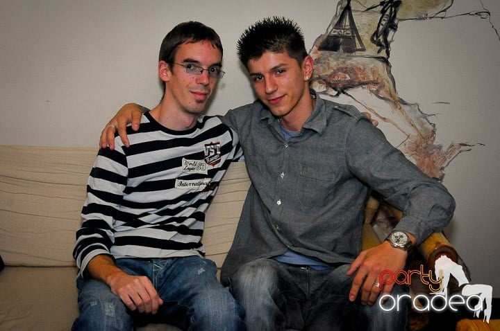 Karaoke revine în Zulu Caffe, Zulu Caffe