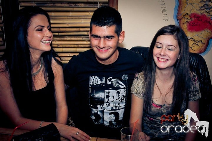 Karaoke revine în Zulu Caffe, Zulu Caffe