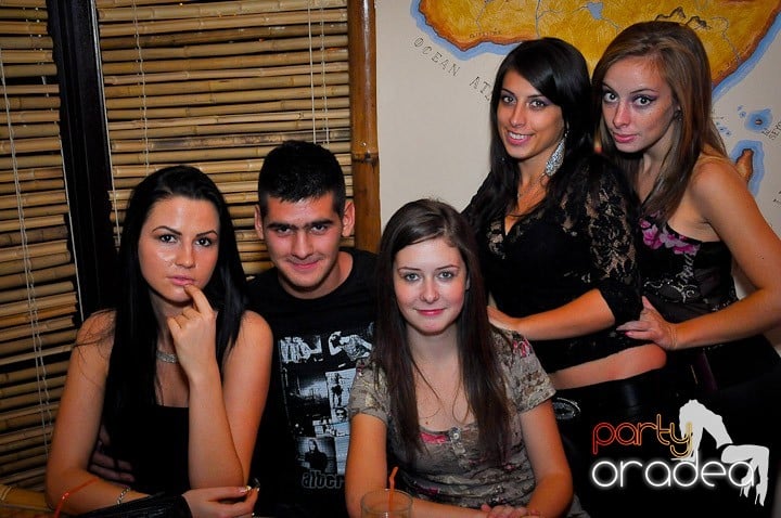 Karaoke revine în Zulu Caffe, Zulu Caffe