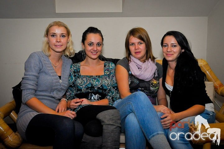 Karaoke revine în Zulu Caffe, Zulu Caffe