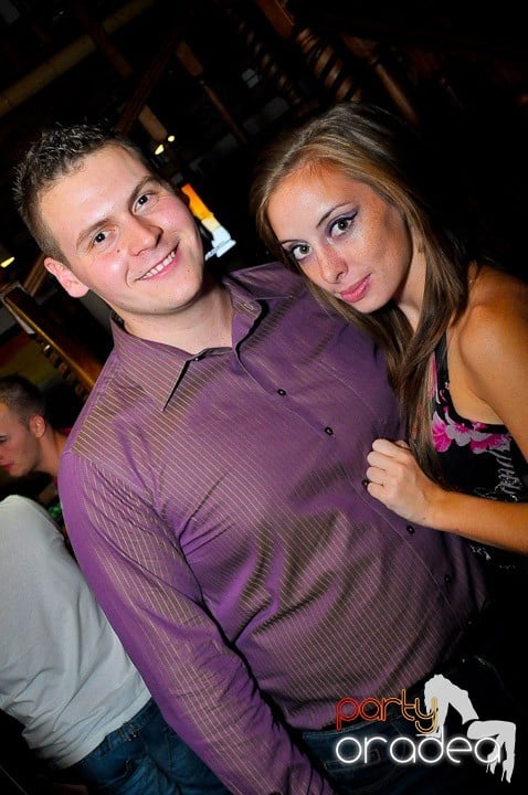 Karaoke revine în Zulu Caffe, Zulu Caffe