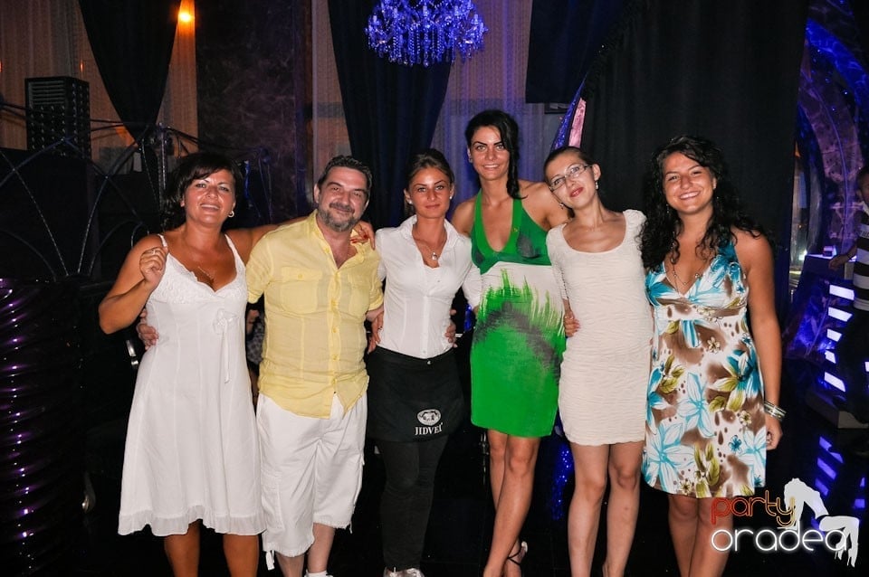 Keep Calm and be The One, 