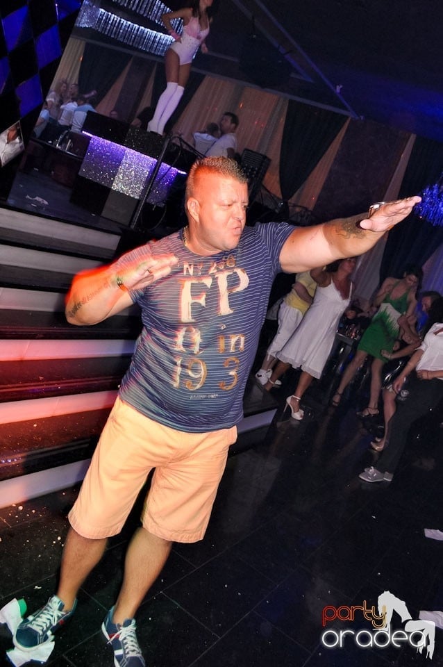 Keep Calm and be The One, 