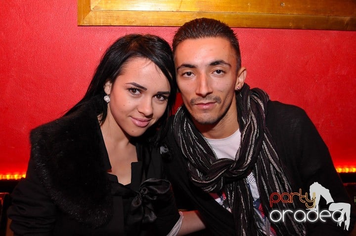 Keep On Dancing in Downtown, 