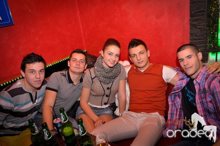 Keep On Dancing in Downtown, 