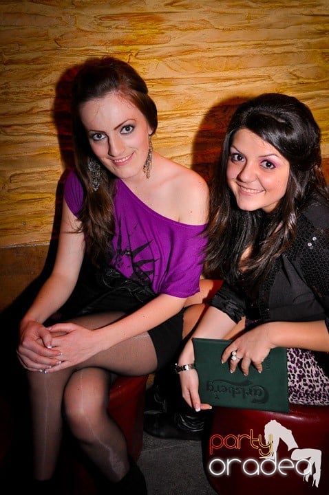 Keep On Dancing in Downtown, 