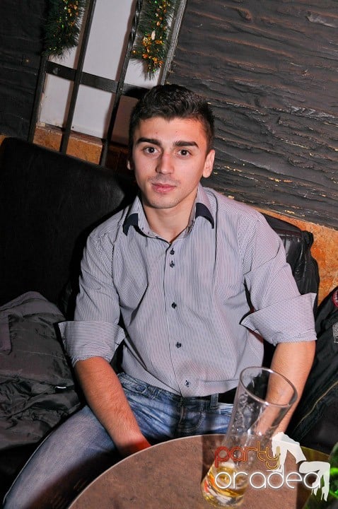 Keep On Dancing in Downtown, 