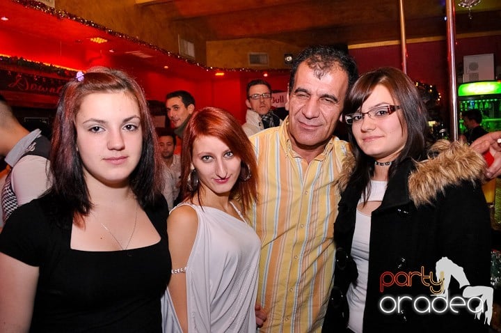 Keep On Dancing in Downtown, 