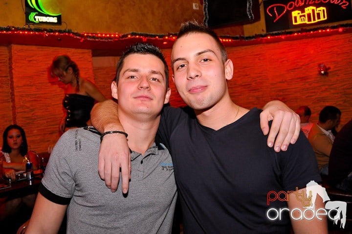 Keep On Dancing in Downtown, 