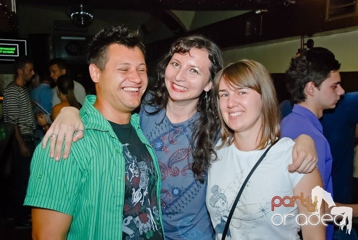 La adâncime în club Yellow, 