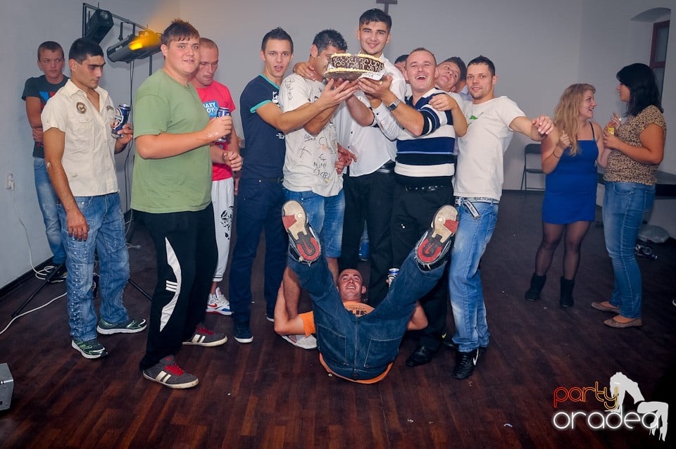 La mulţi ani, Norbi!,