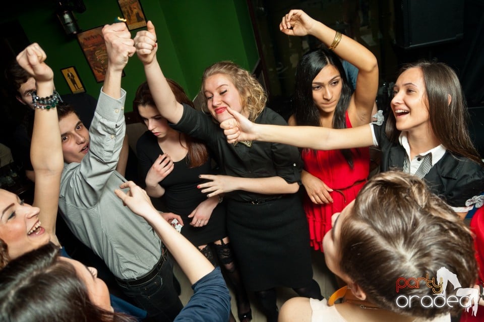 La Roneria Party, Green Pub