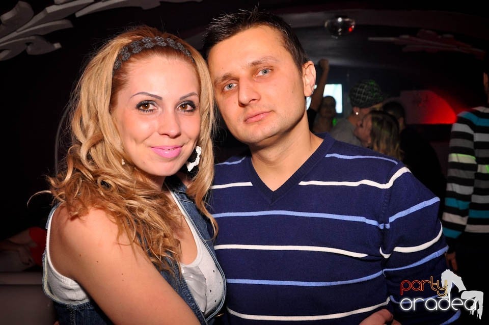 Ladies Jeans Night în Atti's, 