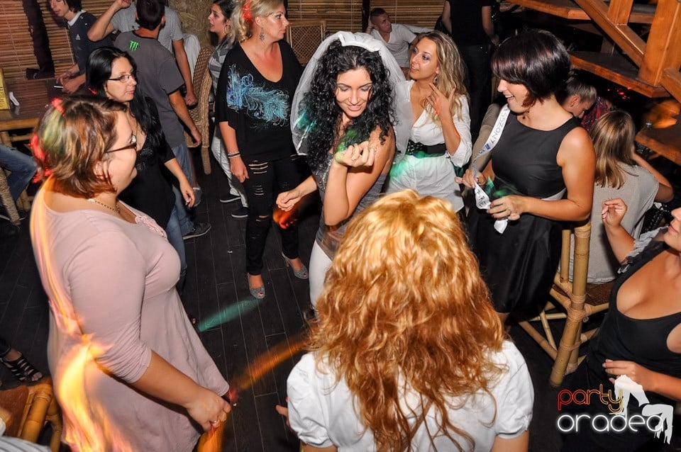 Lady's Night în Zulu Caffe, Zulu Caffe