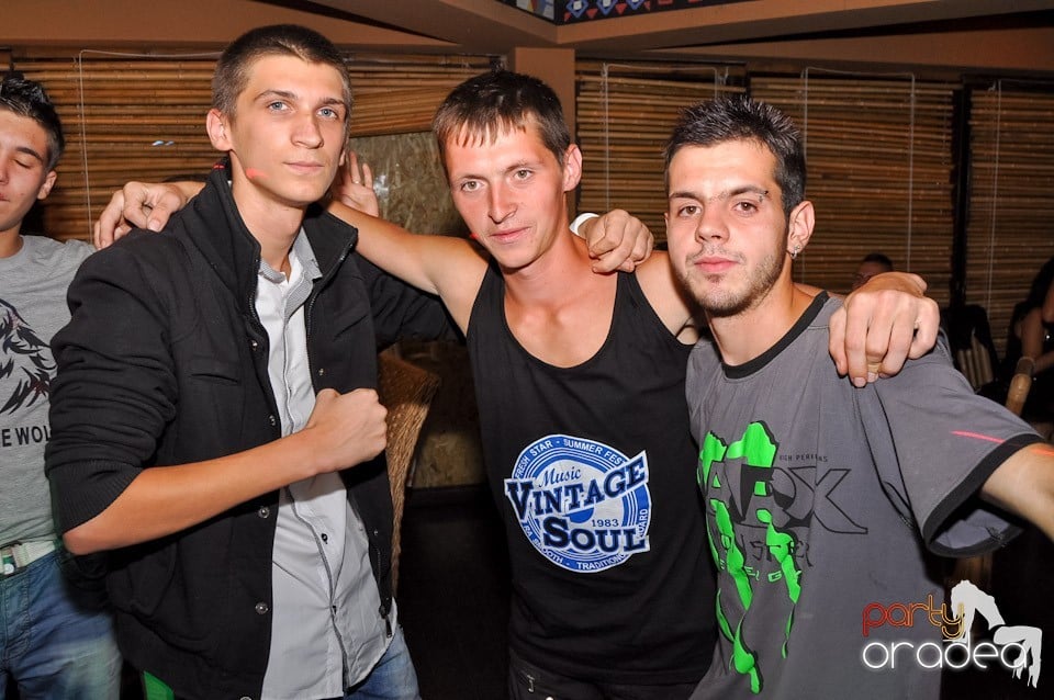 Lady's Night în Zulu Caffe, Zulu Caffe