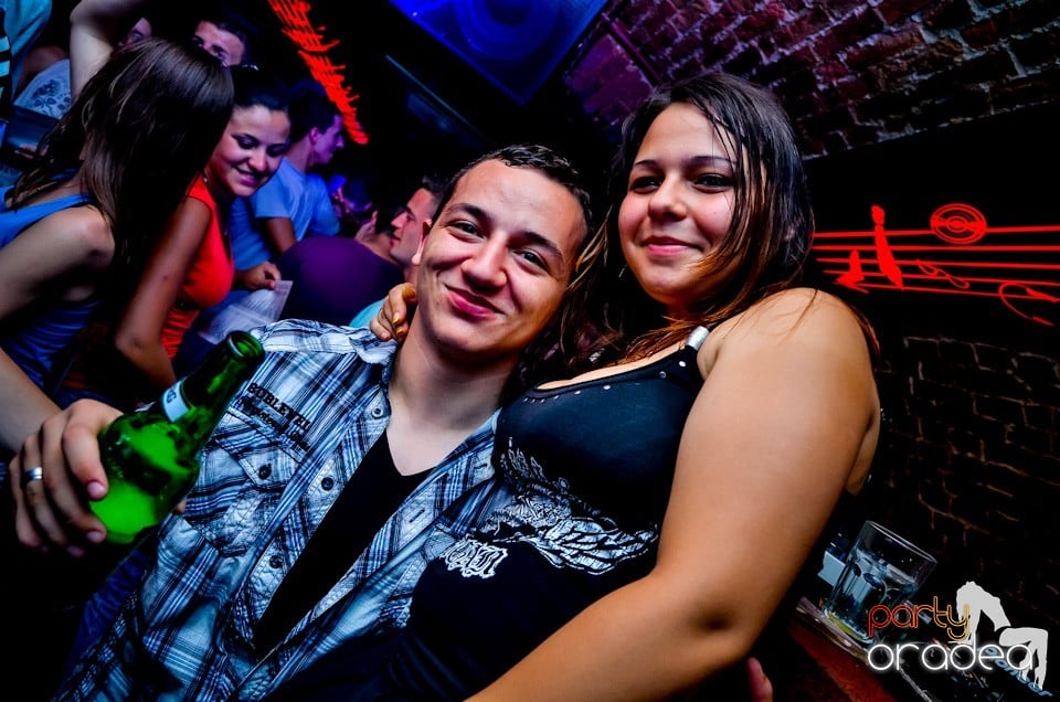 Lakodalmas-mulatos party, 