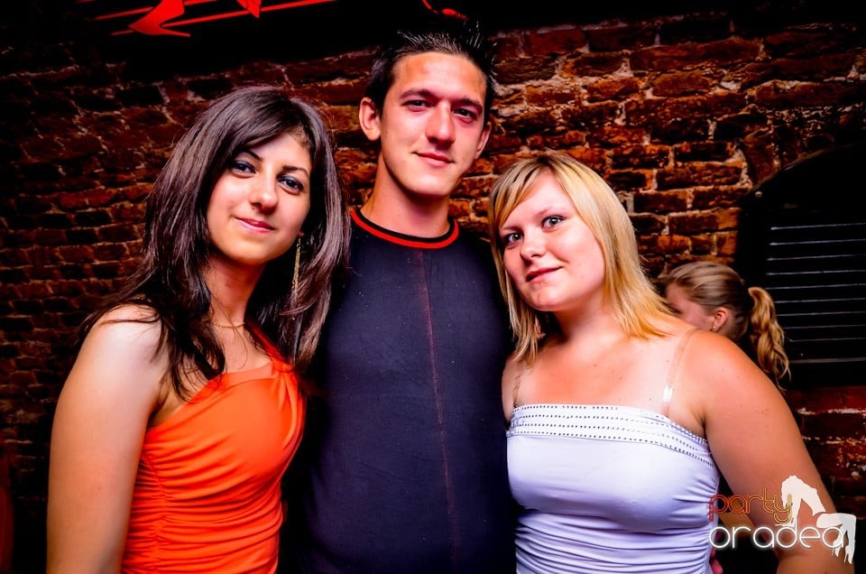 Lakodalmas-mulatos party, 