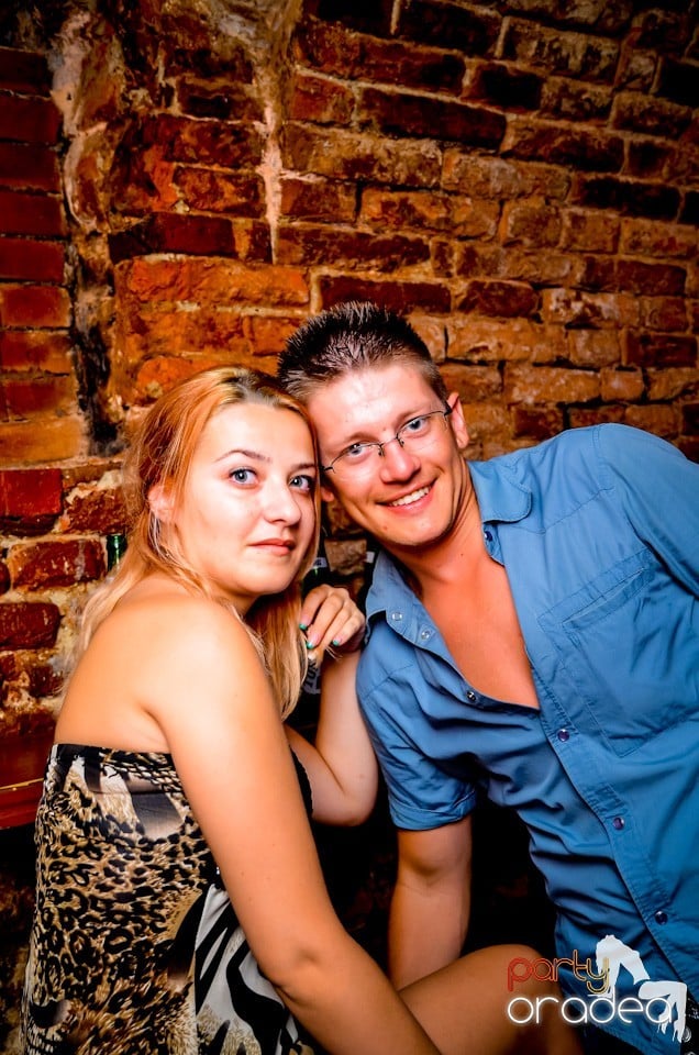 Lakodalmas-mulatos party, 