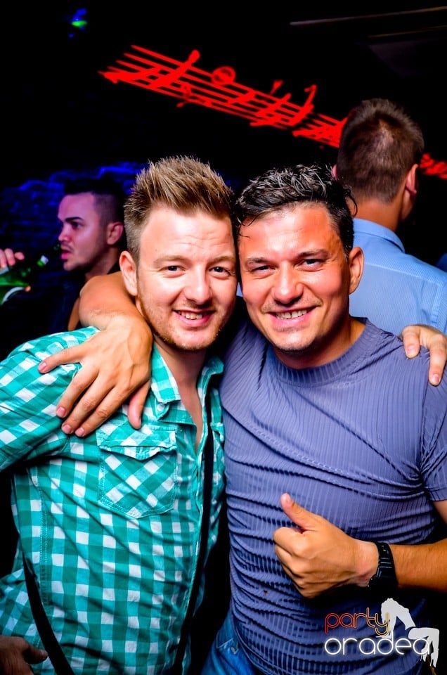 Lakodalmas-mulatos party, 