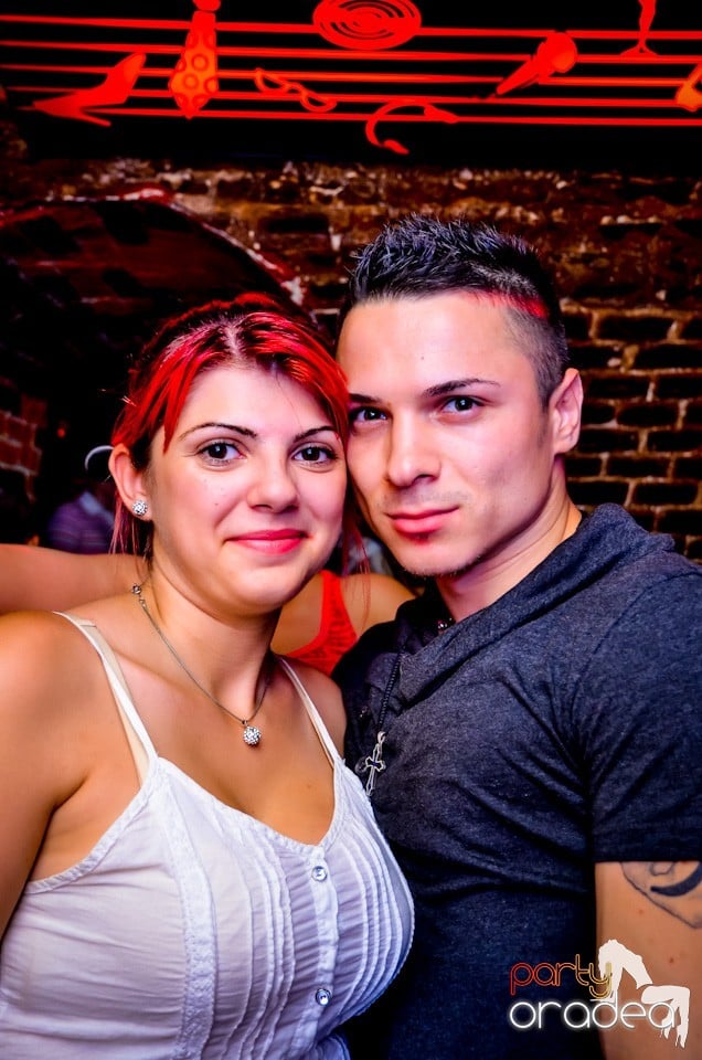 Lakodalmas-mulatos party, 