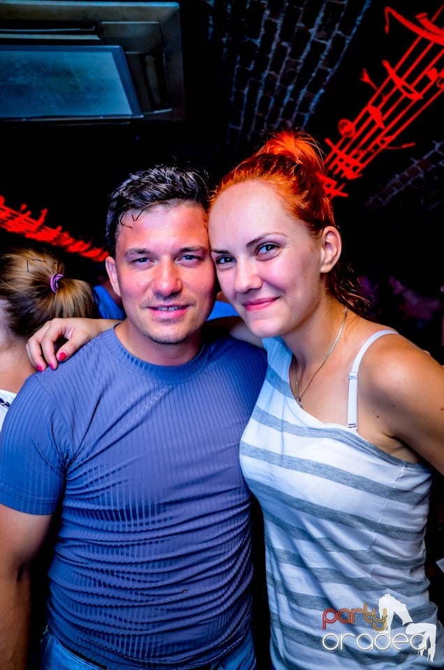 Lakodalmas-mulatos party, 