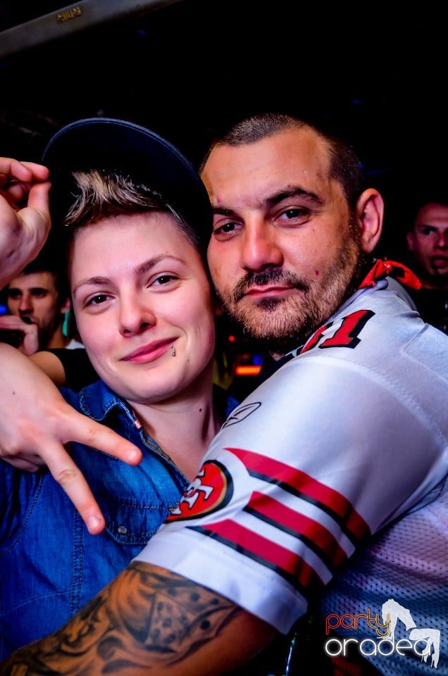 Lakodalmas-mulatos party, 