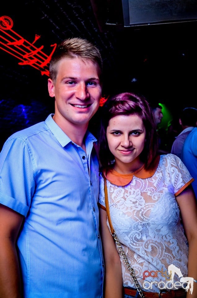 Lakodalmas-mulatos party, 