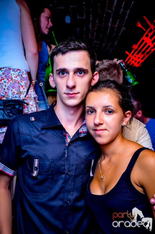 Lakodalmas-mulatos party, 