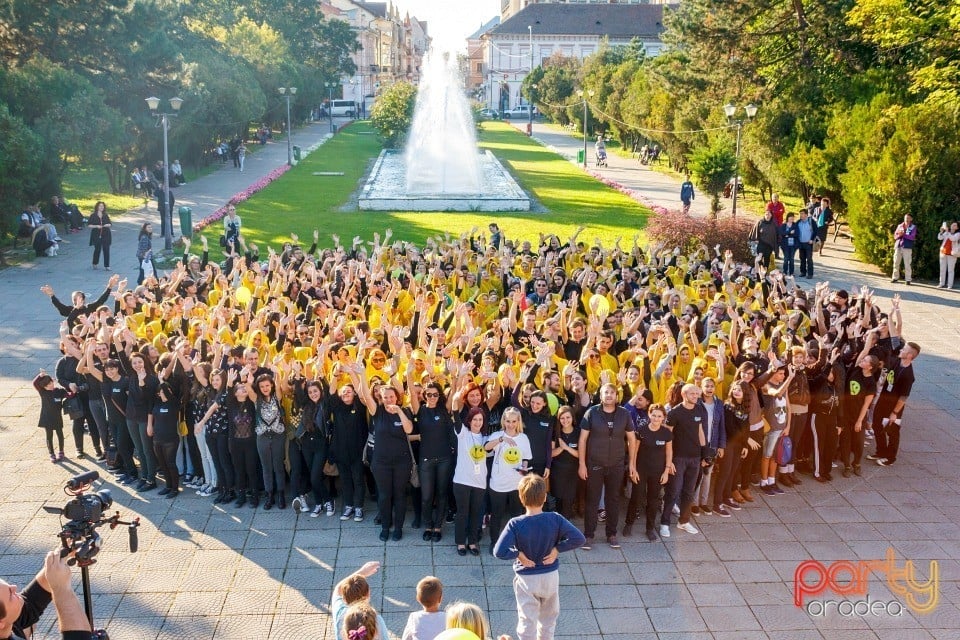 Aleg să zâmbesc! - cel mai mare Smiley uman din România, Oradea