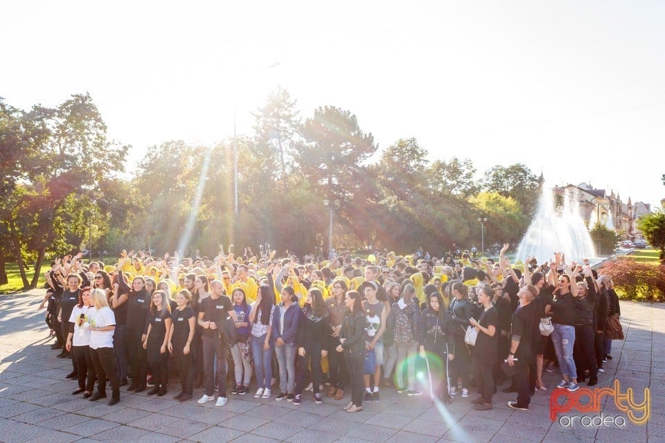 Aleg să zâmbesc! - cel mai mare Smiley uman din România, Oradea
