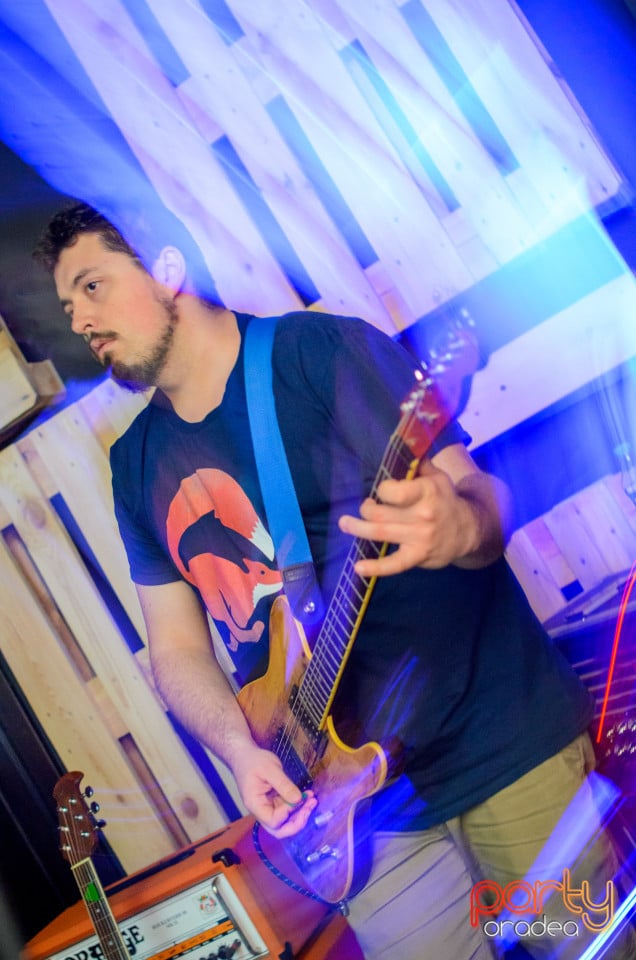 Lansare de album Luna Amară,