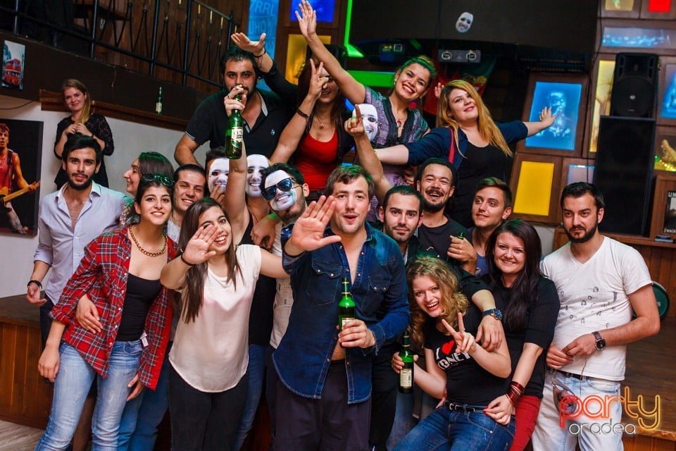 Last Student's Night of this Season, 