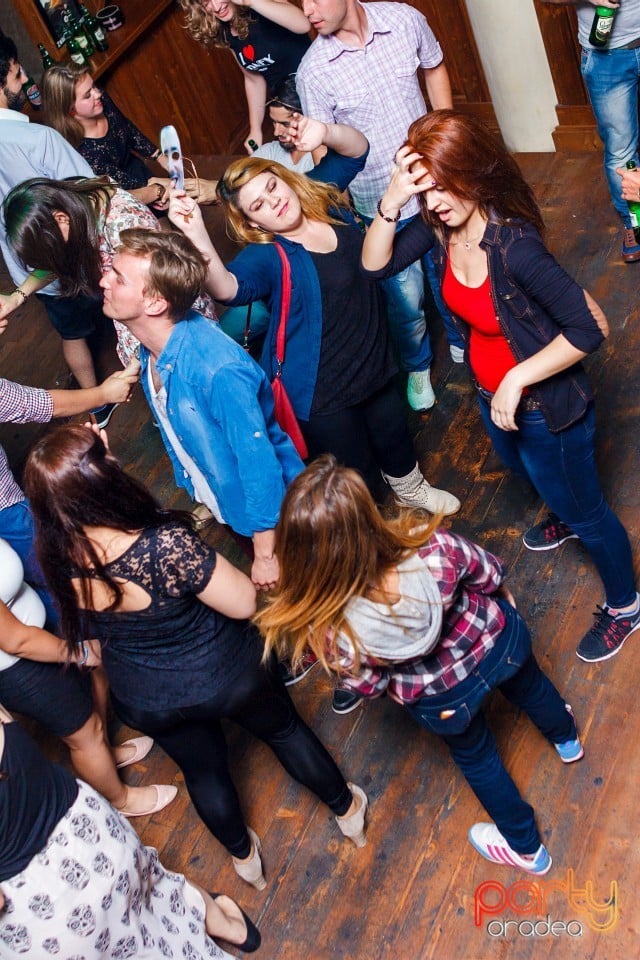 Last Student's Night of this Season, 