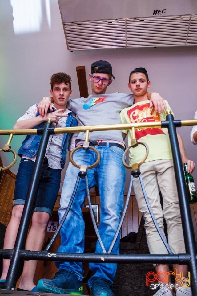 Last Student's Night of this Season, 