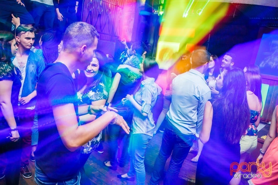 Last Student's Night of this Season, 