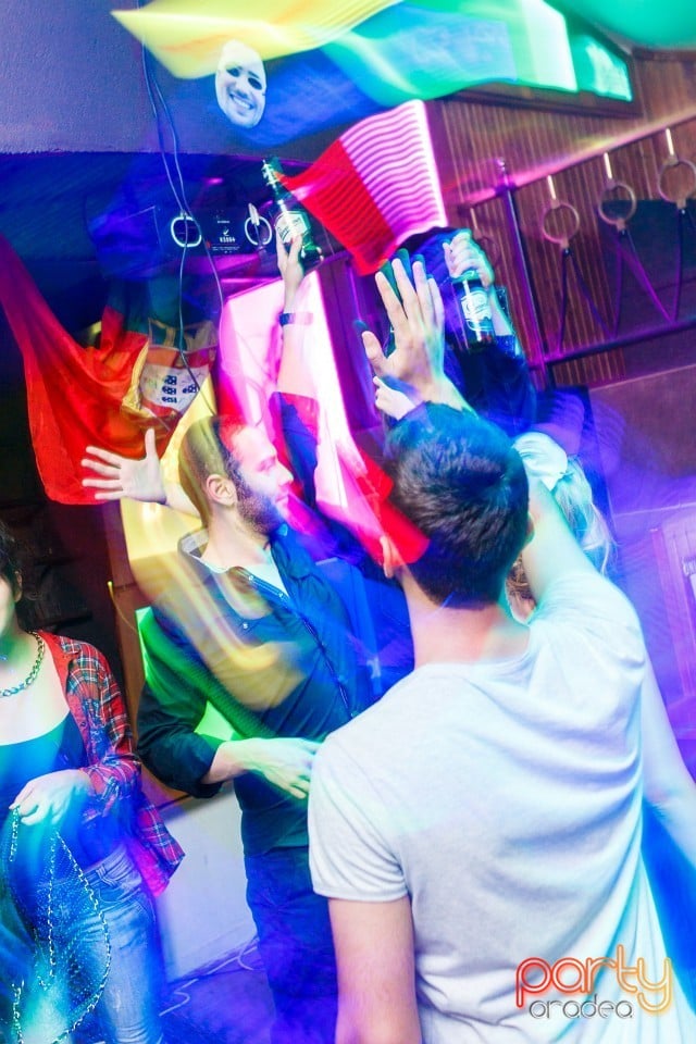 Last Student's Night of this Season, 