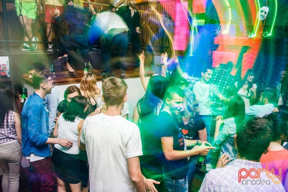 Last Student's Night of this Season, 