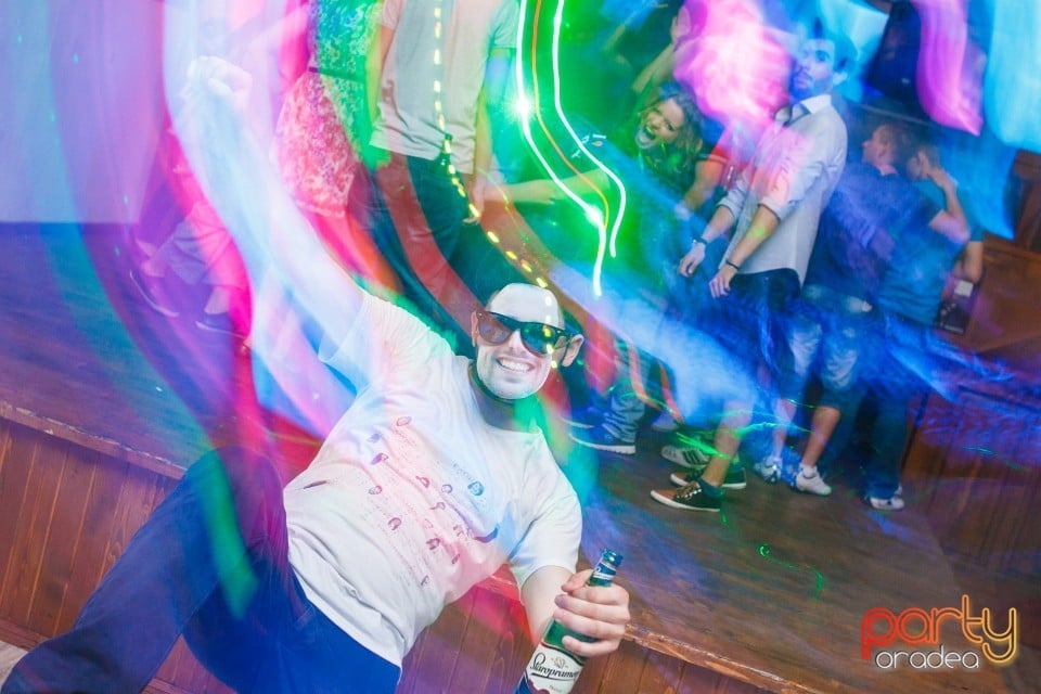 Last Student's Night of this Season, 