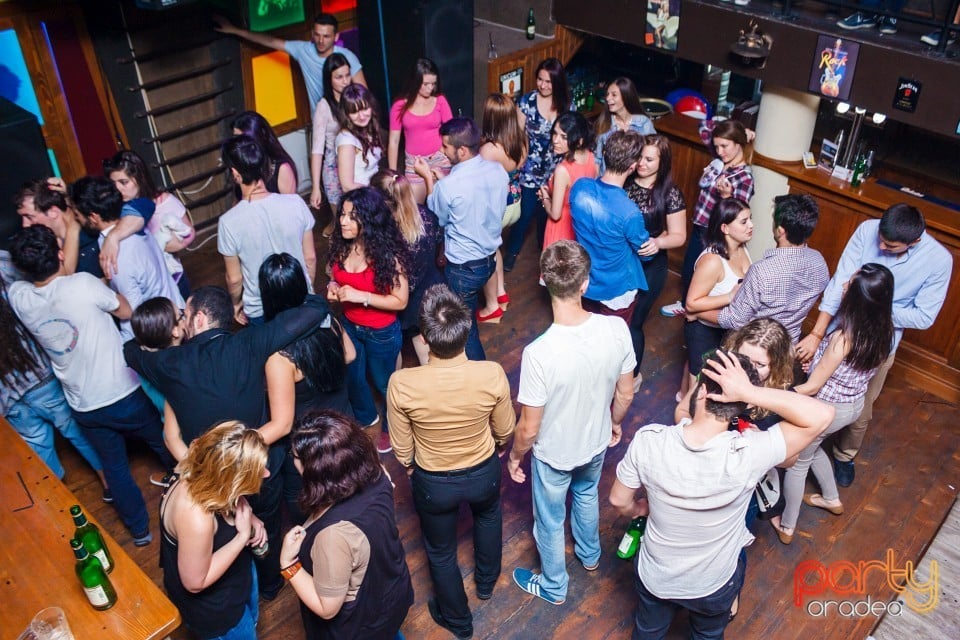 Last Student's Night of this Season, 