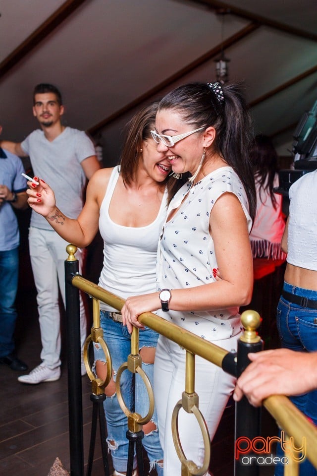 Last Student's Night of this Season, 