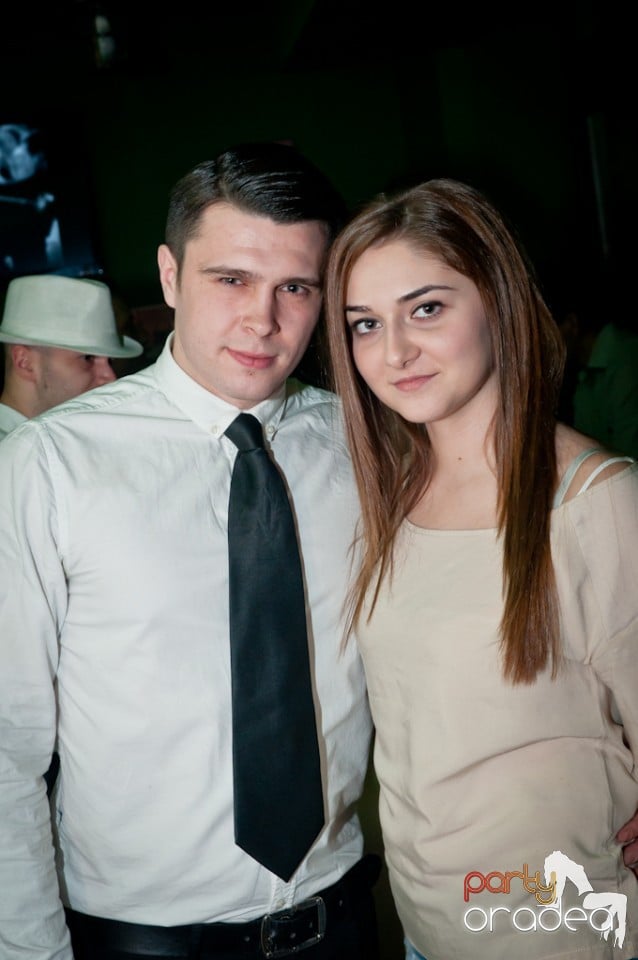 Late Prohibion Party, Green Pub