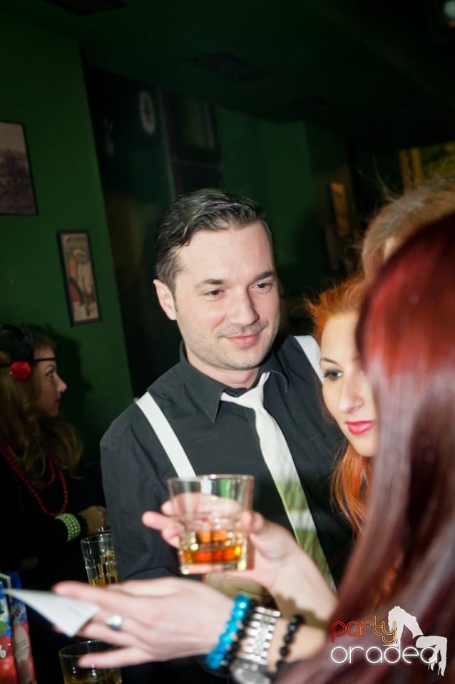 Late Prohibion Party, Green Pub