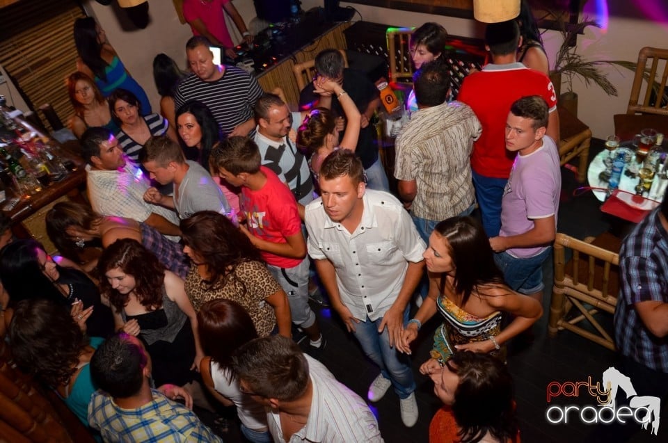 Latino Party în Zulu Caffe, Zulu Caffe