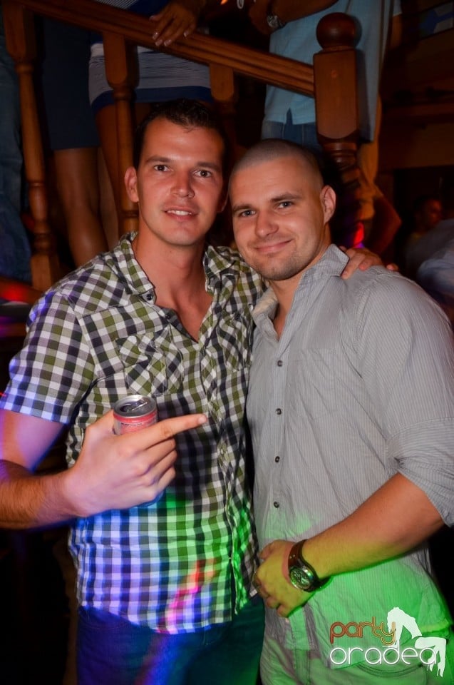 Latino Party în Zulu Caffe, Zulu Caffe