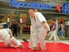 Lecţie de Aikido în Era Park