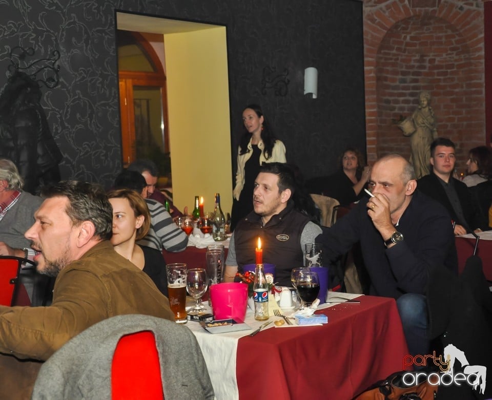 Let`s Talk About Blues, Cocoşelul Nebun