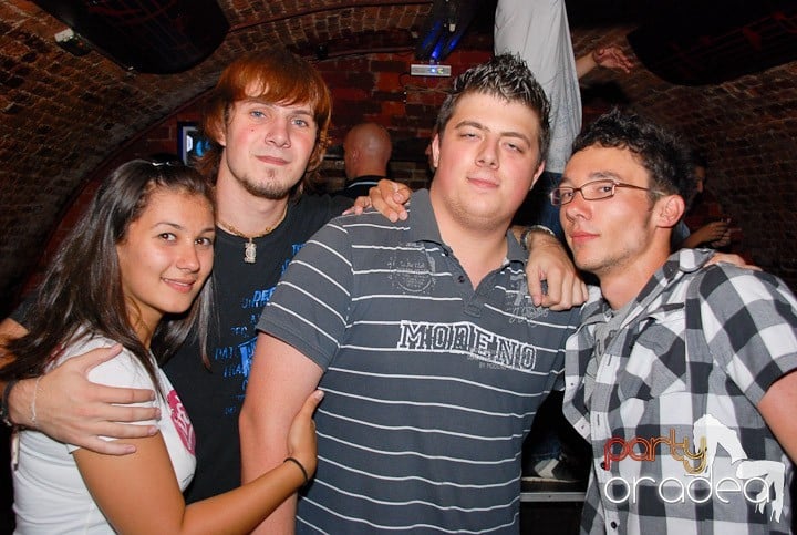 Let the music play!, 