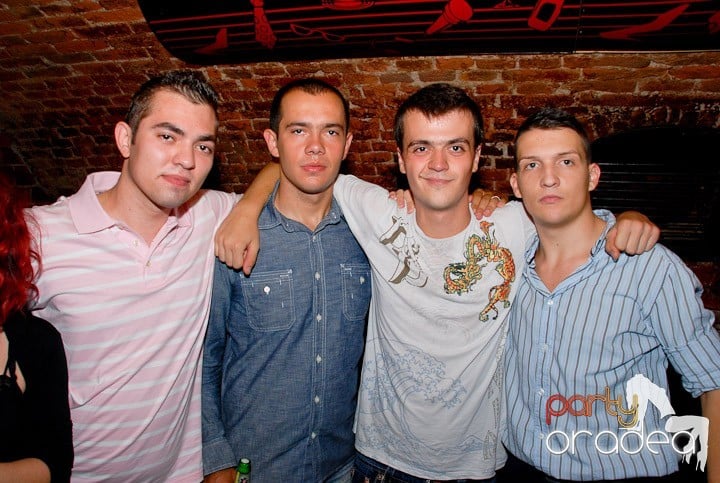 Let the music play!, 